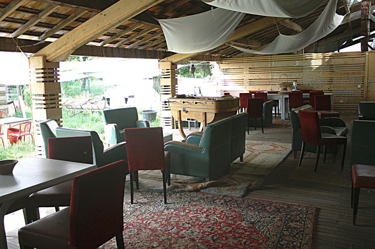 ヴィドーバン Domaine Regis Freres Bed & Breakfast エクステリア 写真