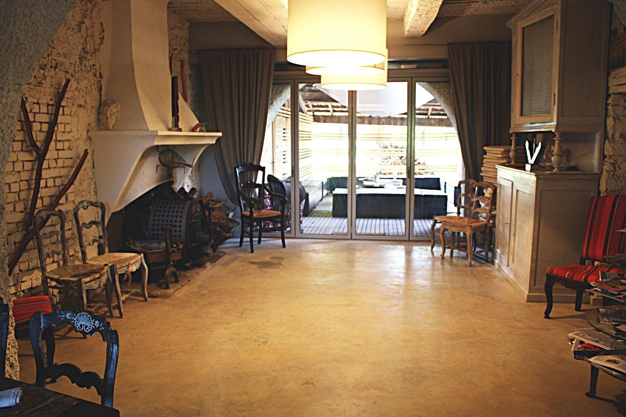 ヴィドーバン Domaine Regis Freres Bed & Breakfast エクステリア 写真